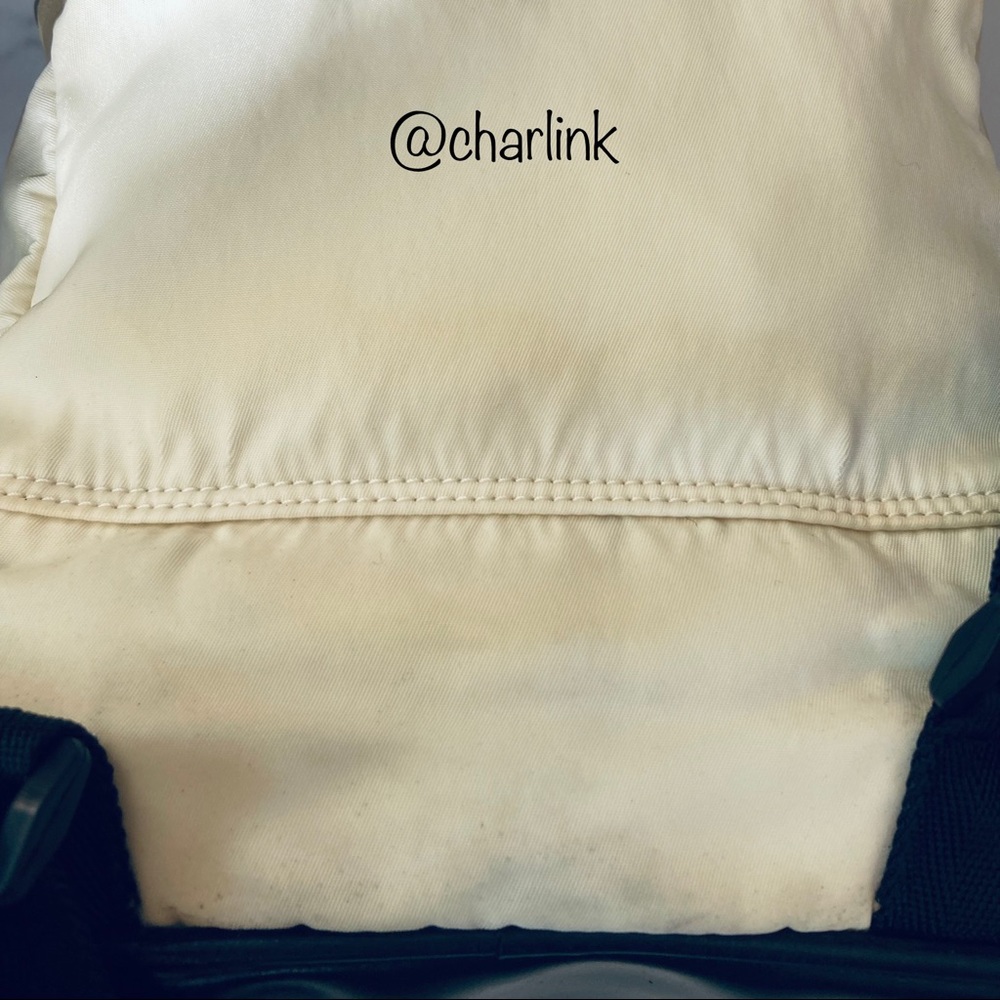 ❌SOLD❌ CHANEL mini backpack - Authentic Vintage - Picture 15 of 16